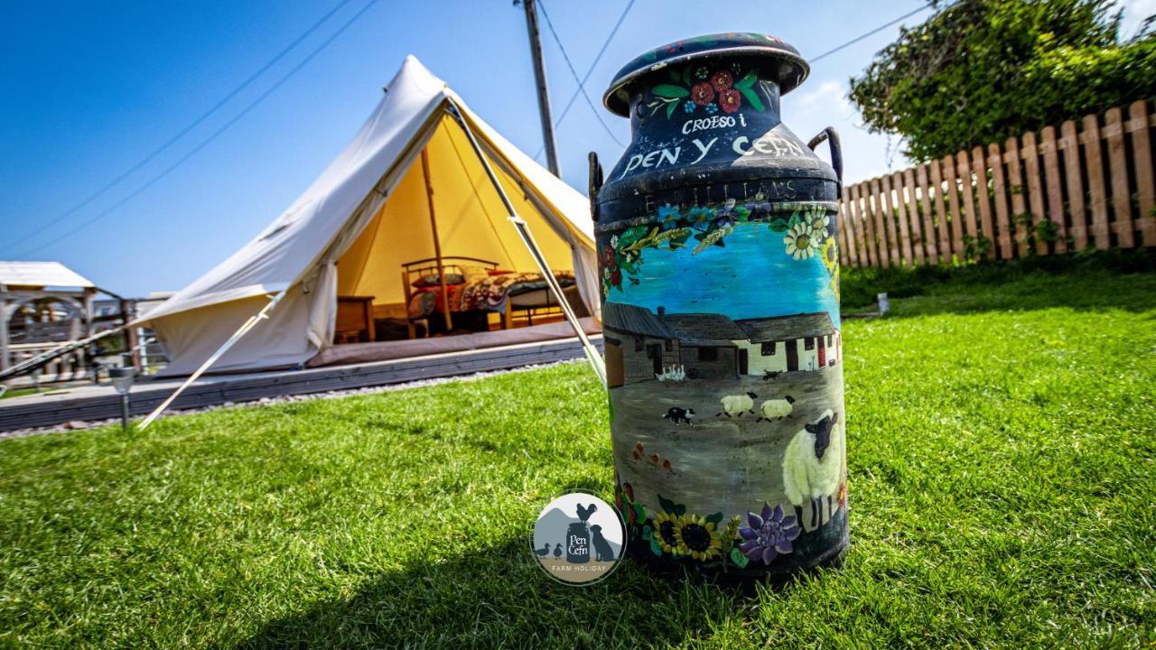 Luxury tent Yr Wyddfa Bell Tent - Pen Cefn Farm, Abergele, Conwy